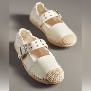 Coconuts by Matisse Davenport flats  Ivory 7M